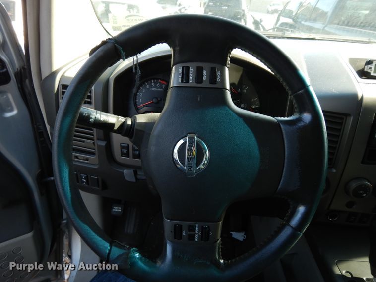 image for item DE4284 2004 Nissan Titan Crew Cab pickup truck