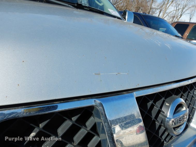 image for item DE4284 2004 Nissan Titan Crew Cab pickup truck