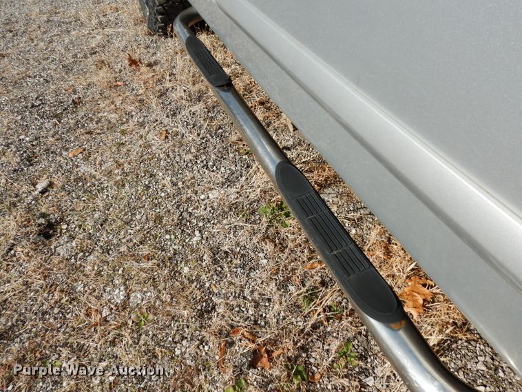 image for item DE4284 2004 Nissan Titan Crew Cab pickup truck