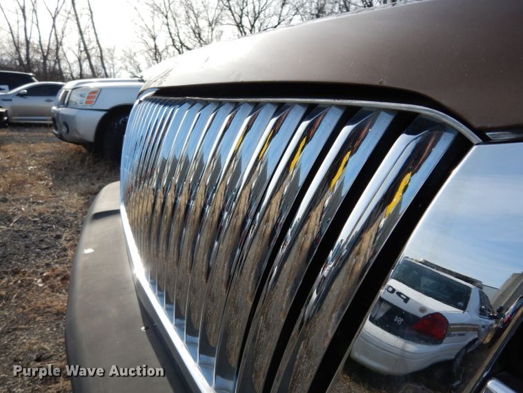 image for item DE4286 2003 Chevrolet Silverado 1500 Ext. Cab pickup truck