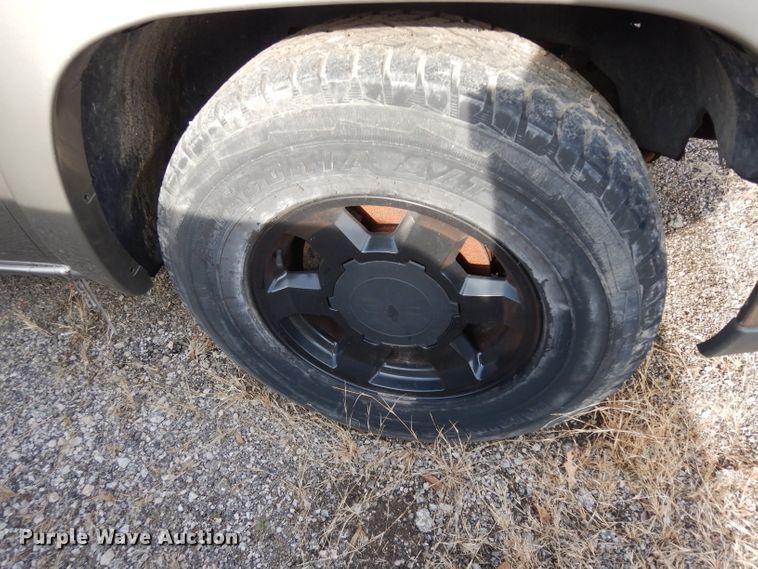 image for item DE4286 2003 Chevrolet Silverado 1500 Ext. Cab pickup truck