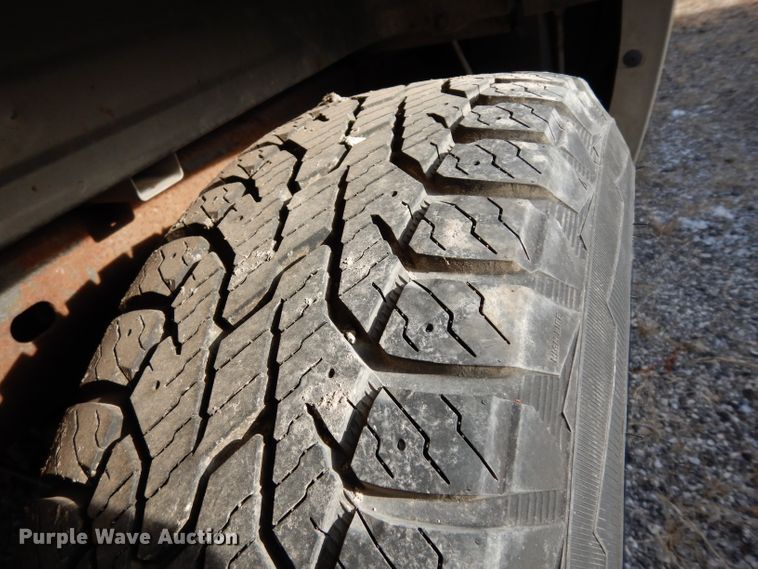 image for item DE4286 2003 Chevrolet Silverado 1500 Ext. Cab pickup truck