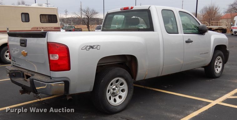image for item DE4294 2012 Chevrolet Silverado 1500 Ext. Cab pickup truck