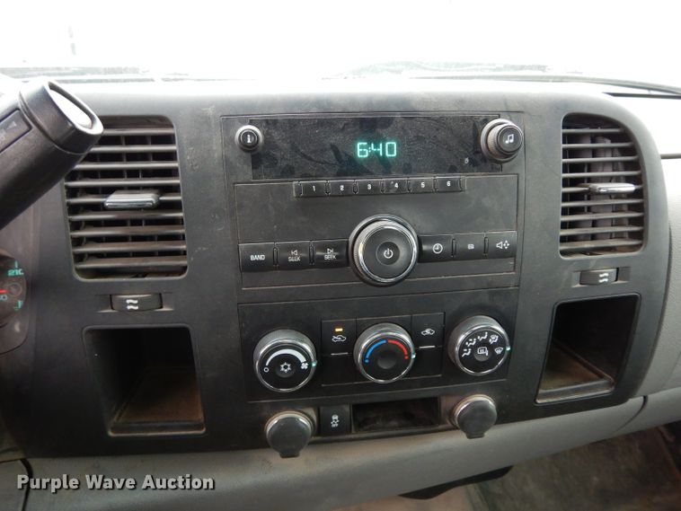 image for item DE4294 2012 Chevrolet Silverado 1500 Ext. Cab pickup truck