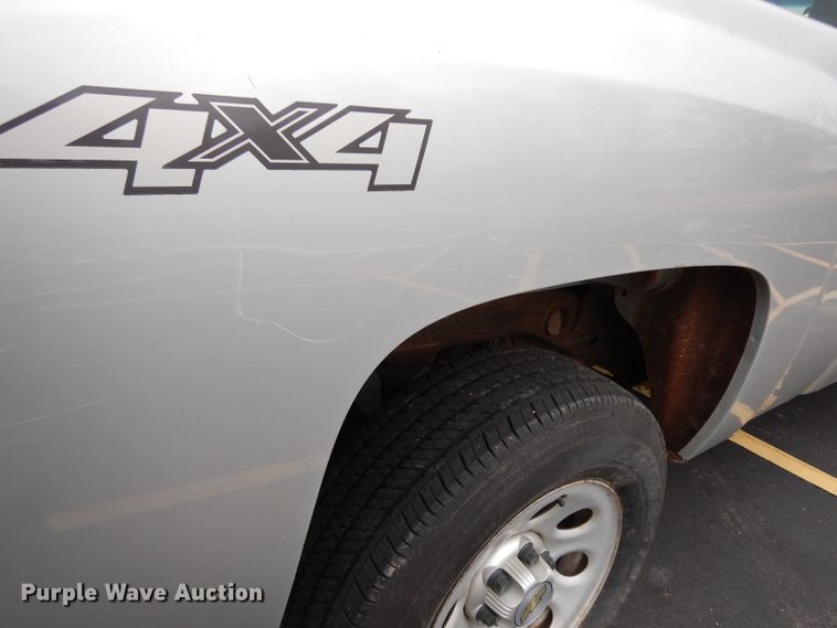 image for item DE4294 2012 Chevrolet Silverado 1500 Ext. Cab pickup truck