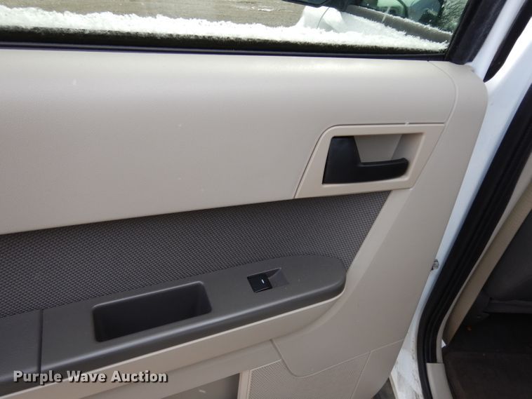 image for item DE4295 2009 Ford Escape Hybrid SUV