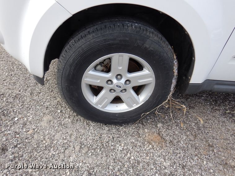 image for item DE4295 2009 Ford Escape Hybrid SUV
