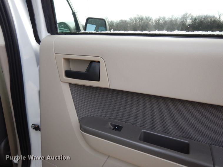 image for item DE4295 2009 Ford Escape Hybrid SUV