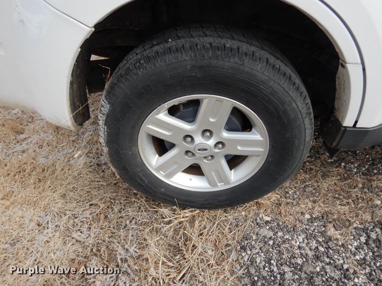 image for item DE4295 2009 Ford Escape Hybrid SUV