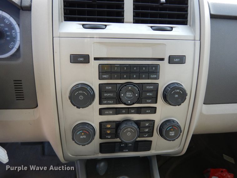 image for item DE4296 2008 Ford Escape Hybrid SUV