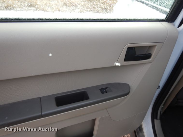 image for item DE4297 2012 Ford Escape SUV