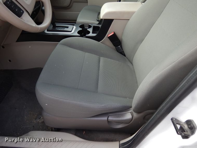 image for item DE4297 2012 Ford Escape SUV