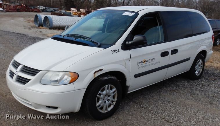 image for item DE4298 2005 Dodge Grand Caravan van