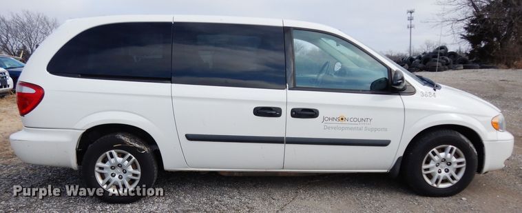 image for item DE4298 2005 Dodge Grand Caravan van