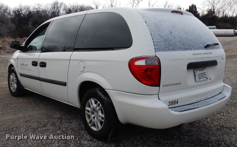 image for item DE4298 2005 Dodge Grand Caravan van