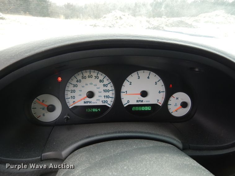 image for item DE4298 2005 Dodge Grand Caravan van