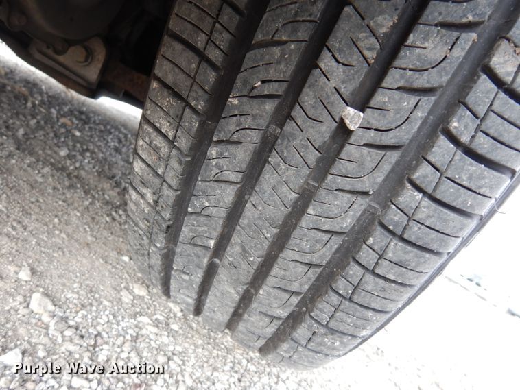 image for item DE4298 2005 Dodge Grand Caravan van