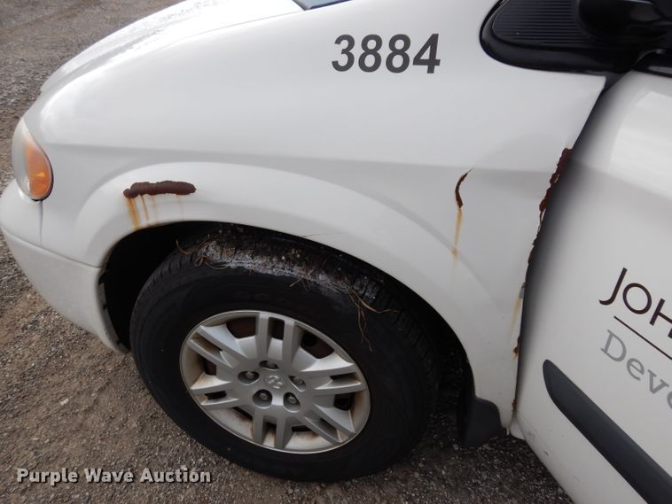 image for item DE4298 2005 Dodge Grand Caravan van