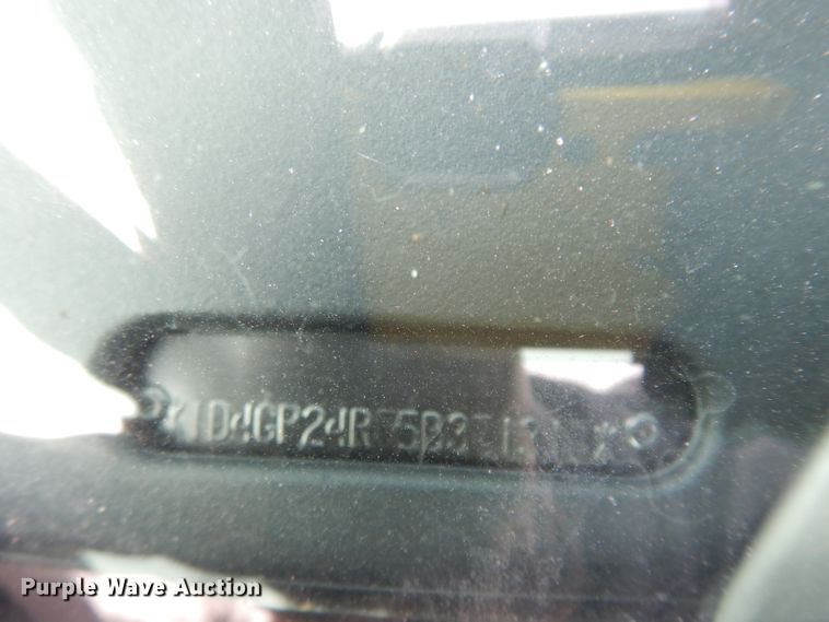 image for item DE4298 2005 Dodge Grand Caravan van