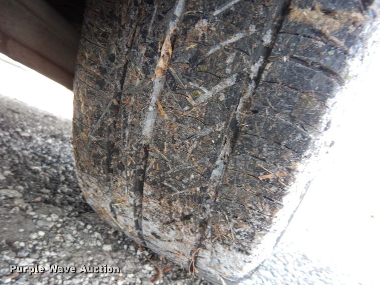 image for item DE4299 2005 Ford Crown Victoria