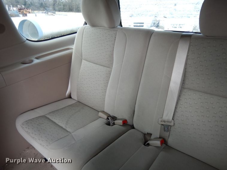 image for item DE4300 2007 Chevrolet Uplander LS van