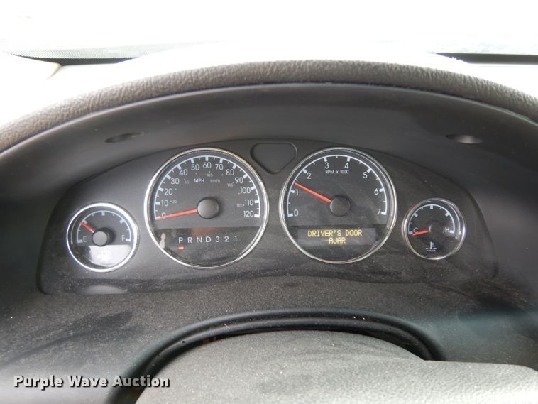 image for item DE4300 2007 Chevrolet Uplander LS van