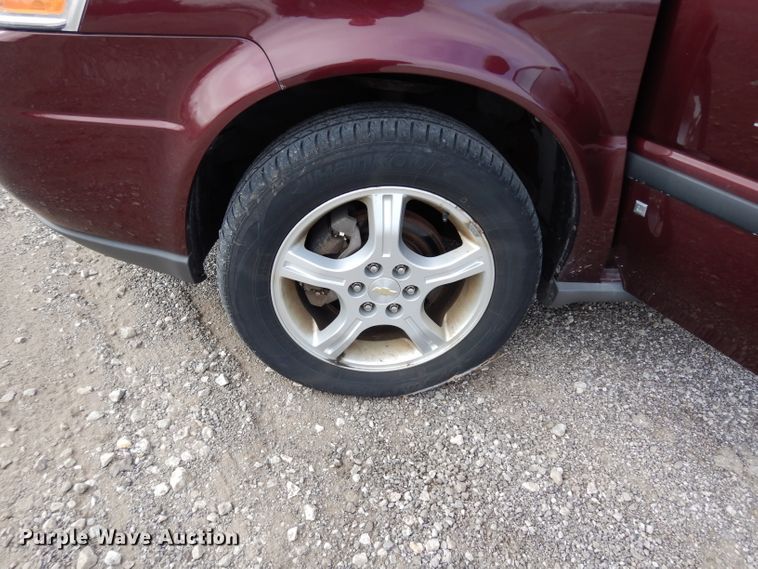 image for item DE4300 2007 Chevrolet Uplander LS van