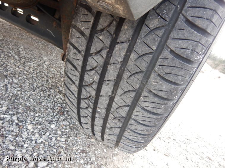 image for item DE4300 2007 Chevrolet Uplander LS van