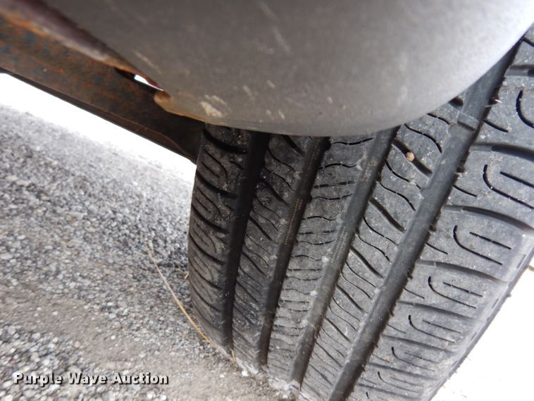 image for item DE4300 2007 Chevrolet Uplander LS van