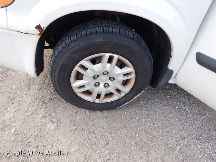 image for item DE4301 2005 Dodge Grand Caravan van