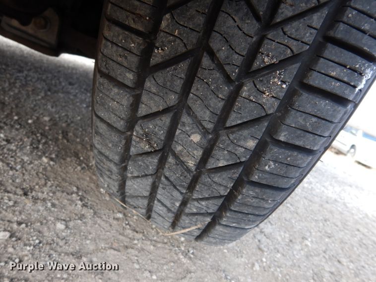 image for item DE4301 2005 Dodge Grand Caravan van