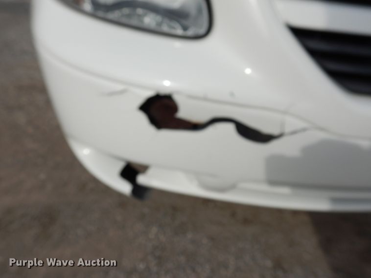 image for item DE4301 2005 Dodge Grand Caravan van