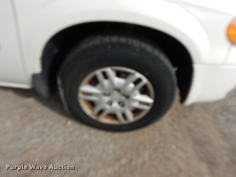 image for item DE4301 2005 Dodge Grand Caravan van