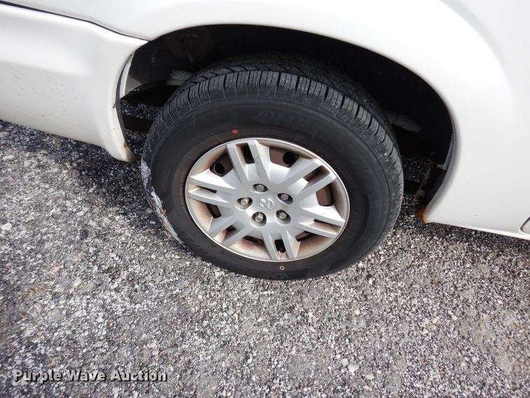 image for item DE4301 2005 Dodge Grand Caravan van