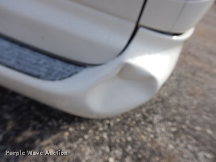 image for item DE4301 2005 Dodge Grand Caravan van