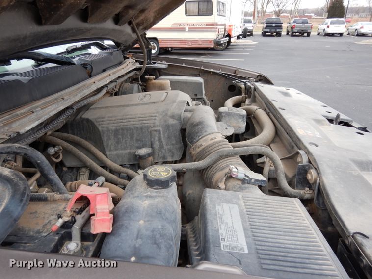 image for item DE4311 2013 Chevrolet Silverado 1500 Ext. Cab pickup truck