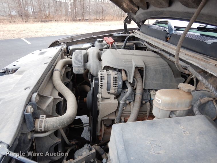 image for item DE4311 2013 Chevrolet Silverado 1500 Ext. Cab pickup truck