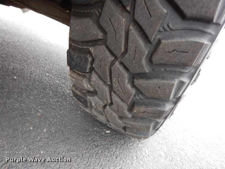 image for item DE4311 2013 Chevrolet Silverado 1500 Ext. Cab pickup truck