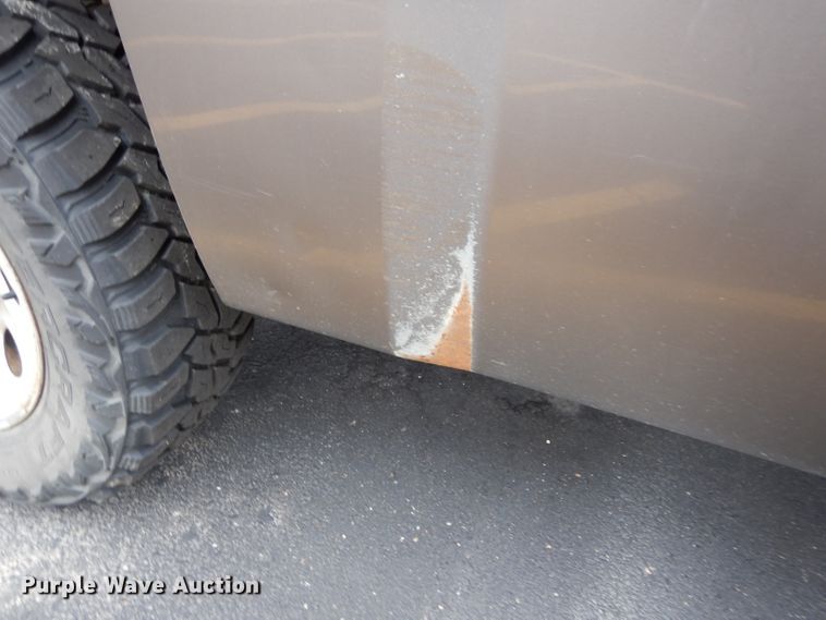 image for item DE4311 2013 Chevrolet Silverado 1500 Ext. Cab pickup truck