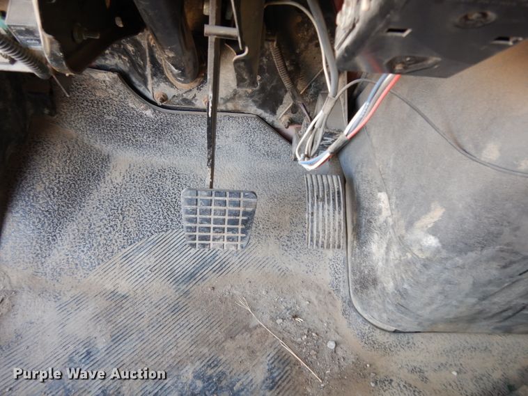 image for item DE4332 2007 International 7400 dump truck