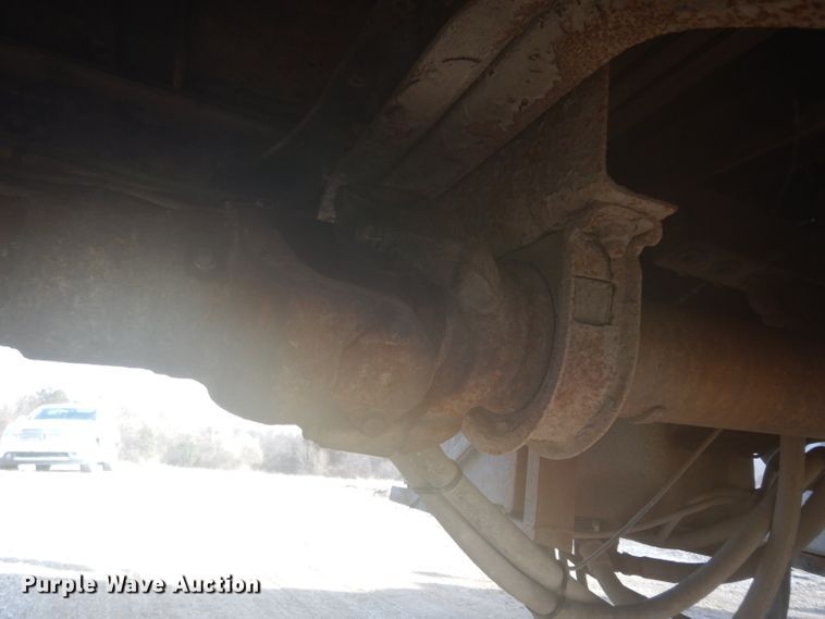 image for item DE4332 2007 International 7400 dump truck