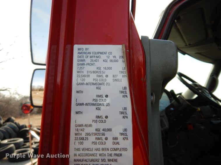 image for item DE4332 2007 International 7400 dump truck