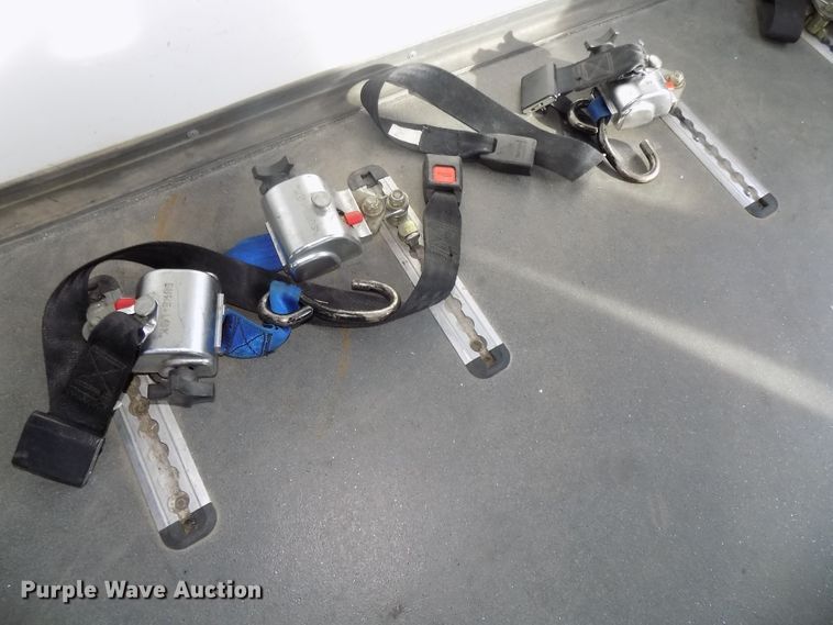 image for item DG2496 2013 Ford Econoline E450 Super Duty shuttle bus