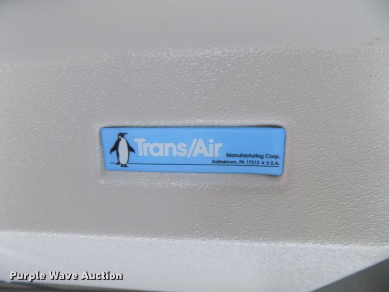 image for item DG2496 2013 Ford Econoline E450 Super Duty shuttle bus