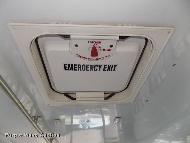 image for item DG2496 2013 Ford Econoline E450 Super Duty shuttle bus