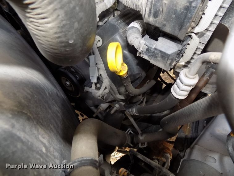 image for item DG2496 2013 Ford Econoline E450 Super Duty shuttle bus