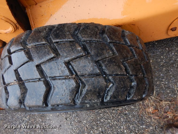 image for item DG6254 2000 Case 95XT skid steer