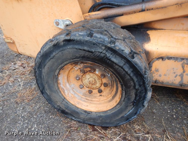 image for item DG6254 2000 Case 95XT skid steer