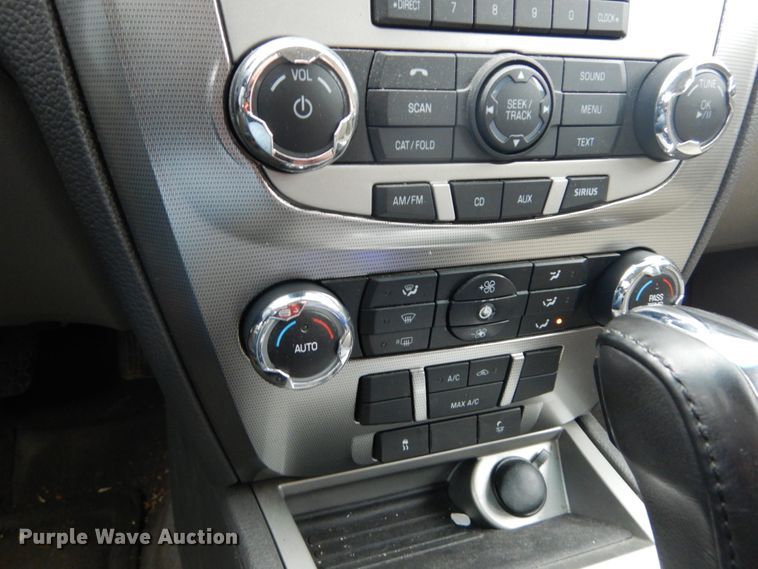 image for item DH5072 2010 Ford Fusion Hybrid