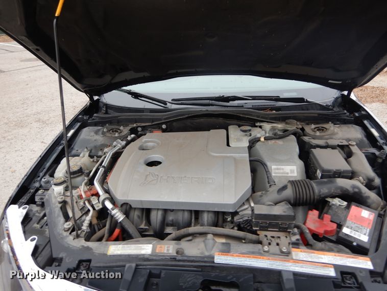 image for item DH5072 2010 Ford Fusion Hybrid